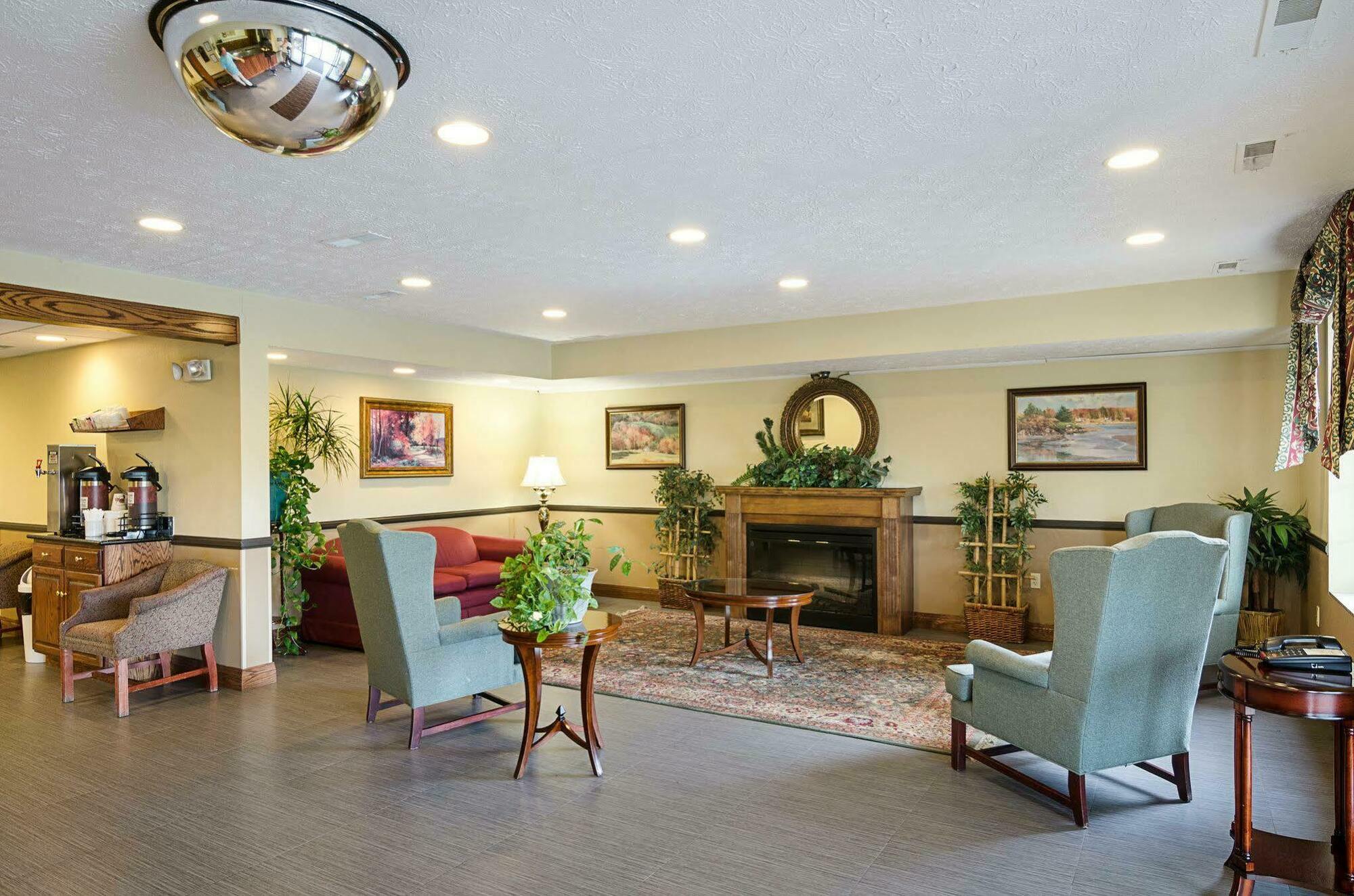 Comfort Inn New River Oak Hill Экстерьер фото